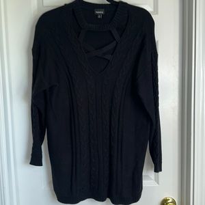 Cable style black torrid sweater Sz 0